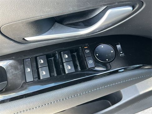 Certified 2025 Hyundai Santa Cruz SEL image 26