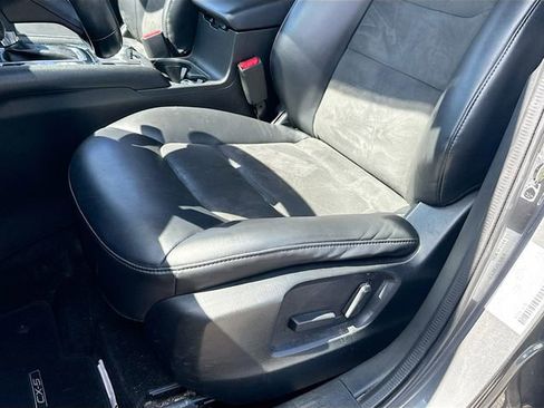 Used 2018 MAZDA CX-5 Touring w/ Preferred Equipment Package AWD/4WD image 16