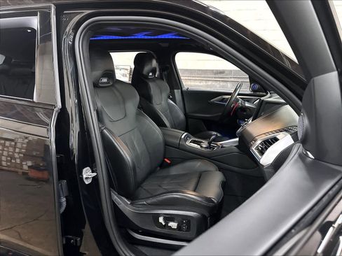 Used 2023 BMW XM AWD/4WD image 10