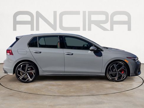 New 2026 Volkswagen GTI SE image 9