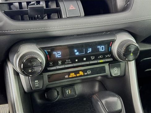 Used 2023 Toyota RAV4 XLE image 17