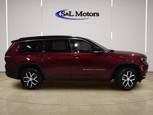 Used 2024 Jeep Grand Cherokee L Limited w/ Trailer Tow Package AWD/4WD image 8