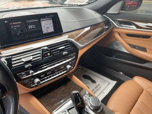 Used 2017 BMW 540i xDrive AWD/4WD image 13