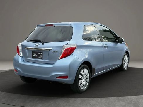 Used 2014 Toyota Yaris L image 4