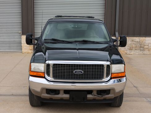 Used 2000 Ford Excursion Limited image 11