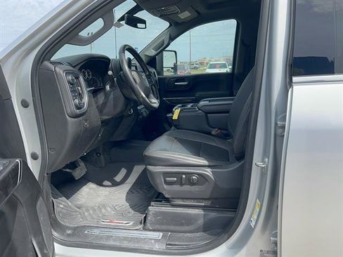 Used 2022 Chevrolet Silverado 2500 LTZ AWD/4WD image 14