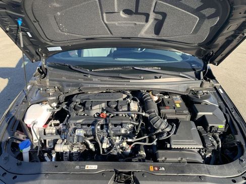 New 2025 Hyundai Elantra N Line image 18