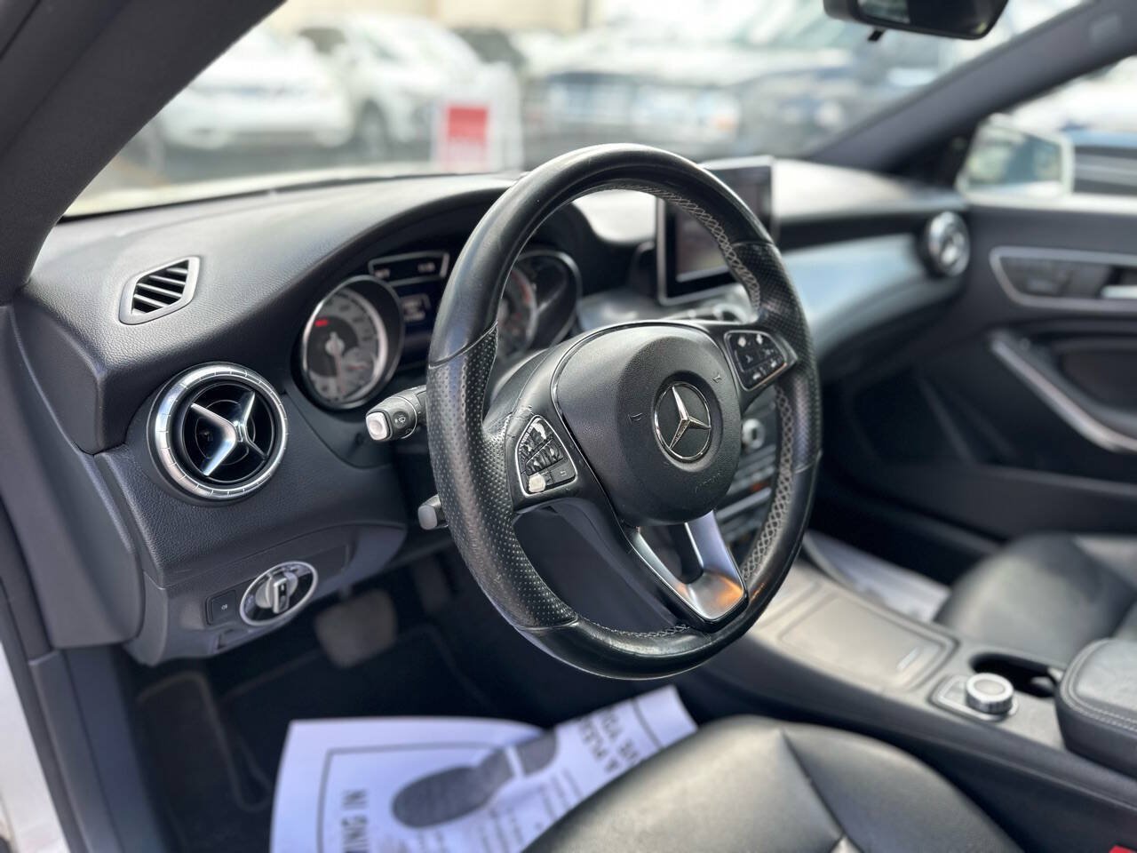 Used 2015 Mercedes-Benz CLA 250 image 13