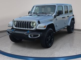 Used 2024 Jeep Wrangler Unlimited Sahara AWD/4WD video 1