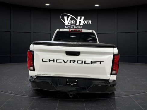 Used 2024 Chevrolet Colorado Z71 w/ Z71 Convenience Package 2 image 14