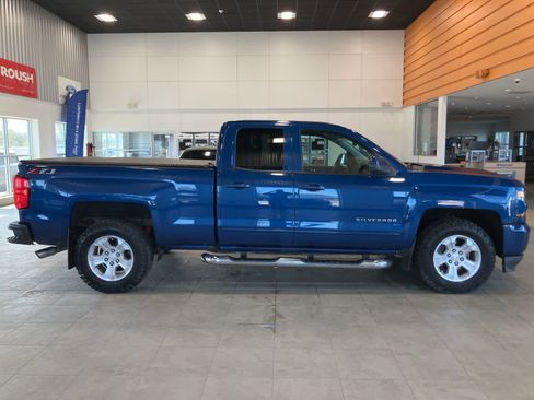 Used 2019 Chevrolet Silverado 1500 LT w/ All Star Edition image 4