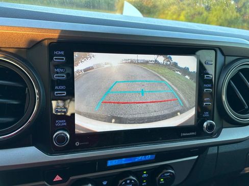 Used 2021 Toyota Tacoma SR5 RWD image 24