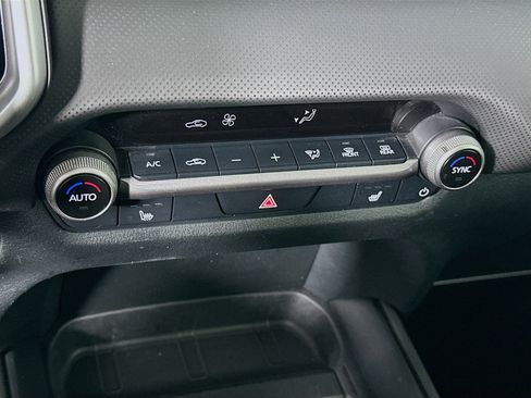 Used 2024 MAZDA CX-50 AWD 2.5 S w/ Preferred Package image 23