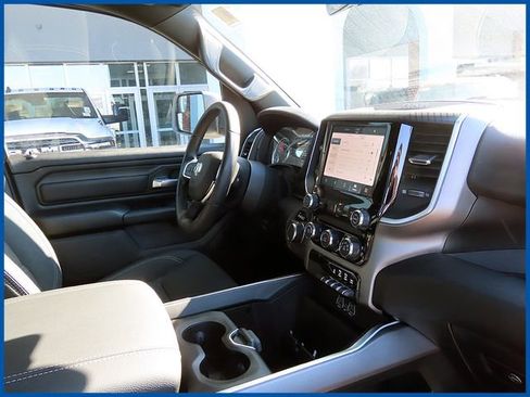 New 2026 RAM 1500 Express image 8