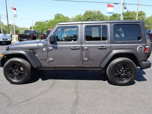 Used 2020 Jeep Wrangler Unlimited Sport AWD/4WD image 31