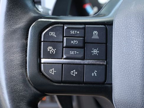 Used 2023 Ford F150 Raptor image 40