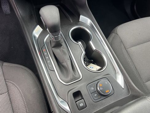 Used 2023 Chevrolet Traverse LT w/ Midnight/Sport Edition image 19