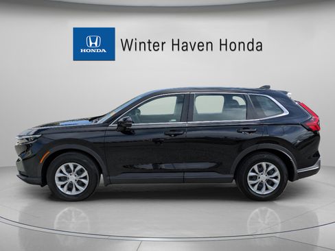 Used 2023 Honda CR-V LX image 5