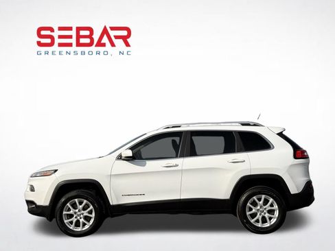 Used 2014 Jeep Cherokee Latitude w/ Comfort/Convenience Group AWD/4WD image 11