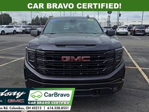 Used 2024 GMC Sierra 1500 Elevation image 3