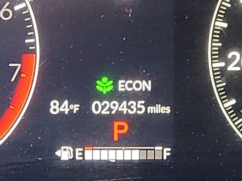 Certified 2024 Honda HR-V Sport image 18