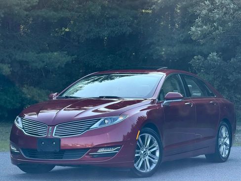 Used 2015 Lincoln MKZ AWD w/ Equipment Group 101A Select image 1