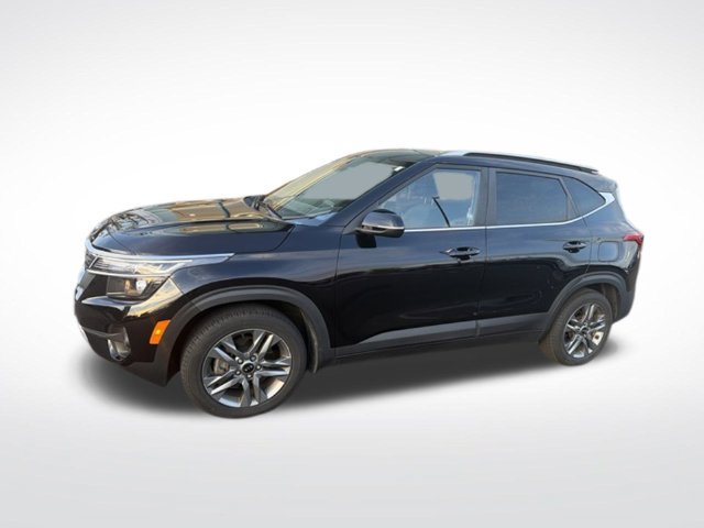 Used 2021 Kia Seltos S AWD/4WD image 2