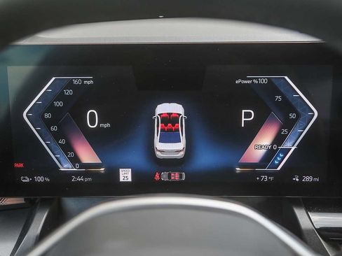 Used 2024 BMW i5 eDrive40i w/ M Sport Package image 19