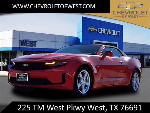 Used 2023 Chevrolet Camaro LT image 1