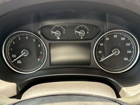 Used 2023 Buick Enclave Essence AWD/4WD image 17