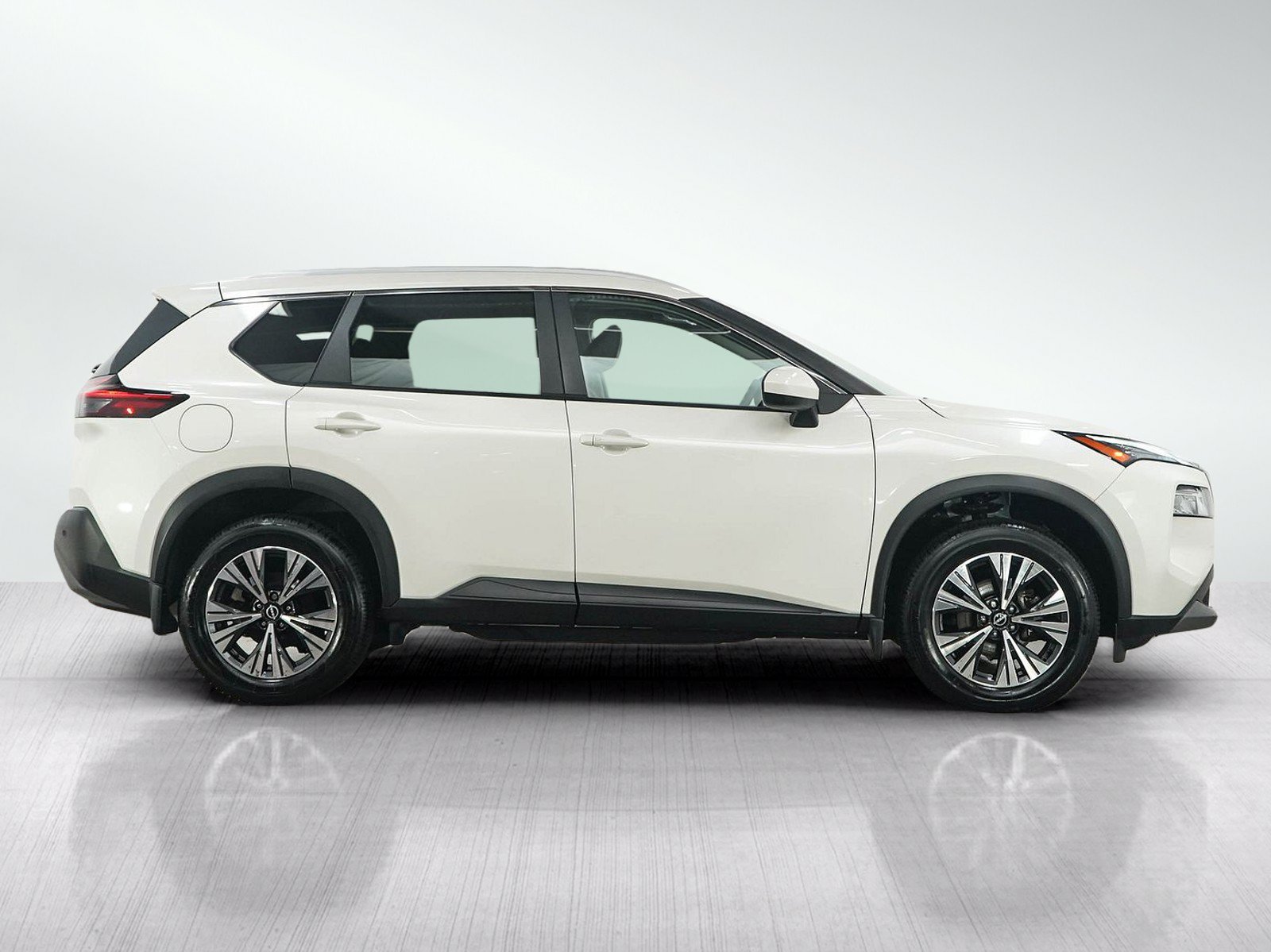 Used 2023 Nissan Rogue SV w/ SV Premium B Package AWD/4WD image 6