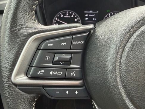 Used 2025 Subaru Outback Premium AWD/4WD image 16