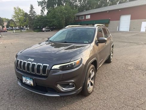 Used 2020 Jeep Cherokee Limited AWD/4WD image 9