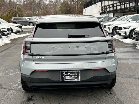 New 2025 Volvo EX30 Plus w/ Protection Package Premier image 3
