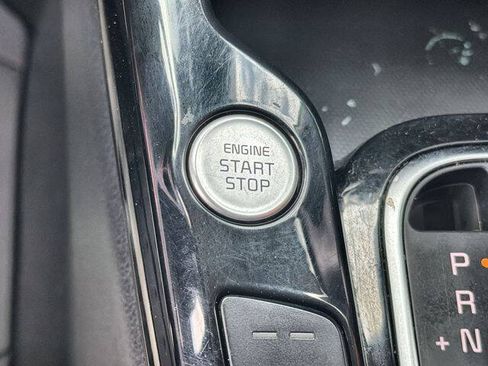 Used 2020 Kia Soul GT-Line Turbo FWD image 16