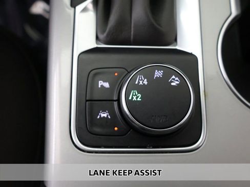 Used 2021 Chevrolet Blazer LT AWD/4WD image 3