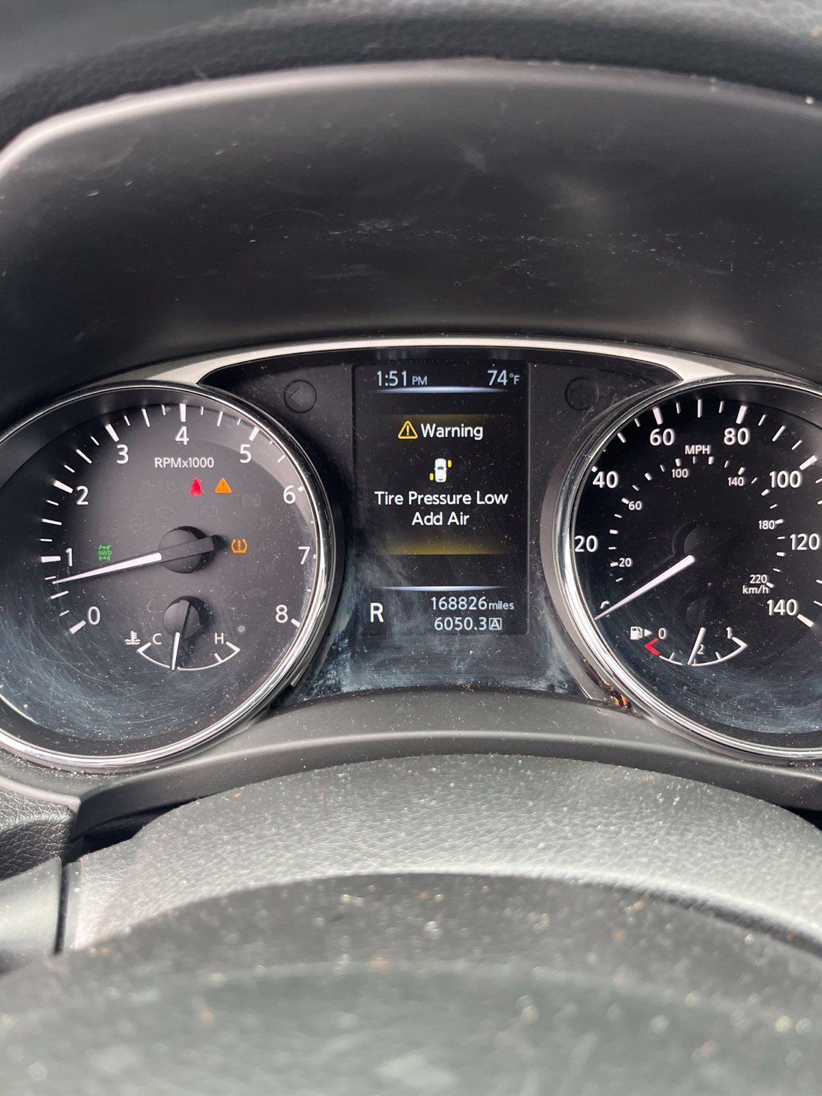 Used 2014 Nissan Rogue SV AWD/4WD image 3