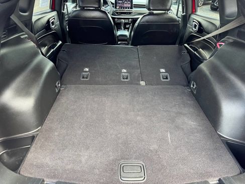 Used 2023 Jeep Compass Limited image 42