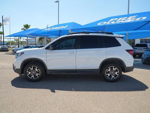 Used 2023 Honda Passport TrailSport image 10