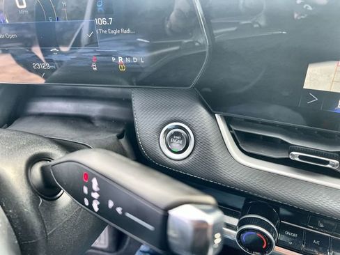 Certified 2025 Chevrolet Equinox LT w/ Convenience Package II image 16