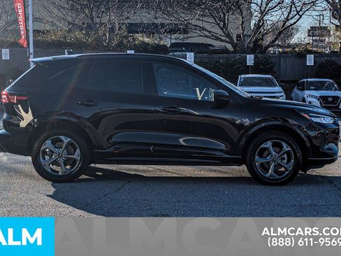 Used 2024 Ford Escape ST-Line image 10