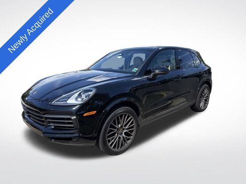Used 2023 Porsche Cayenne Platinum Edition AWD/4WD image 1
