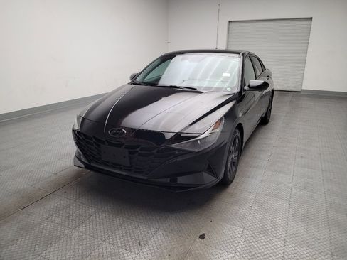 Used 2023 Hyundai Elantra SEL FWD image 15