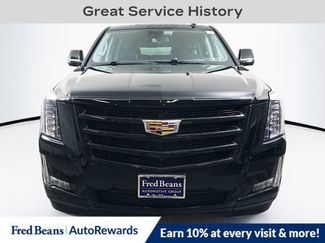 Used 2020 Cadillac Escalade ESV Luxury w/ Escalade Sport Edition video 2