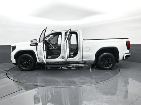 Used 2024 GMC Sierra 1500 Pro w/ Graphite Edition AWD/4WD image 30