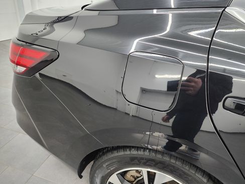 Used 2023 Nissan Sentra SV image 25