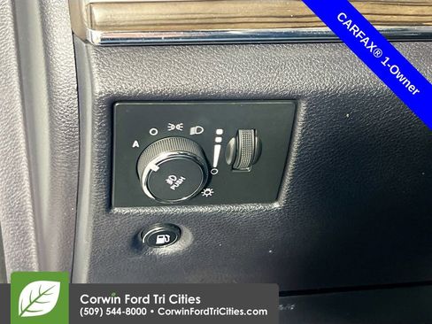 Used 2015 Jeep Grand Cherokee Overland AWD/4WD image 19