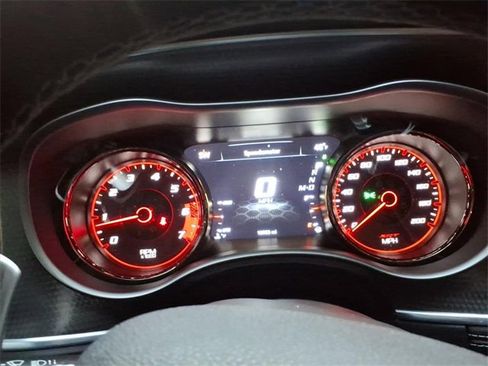 Used 2023 Dodge Charger SRT Hellcat w/ Harman/Kardon Audio Group image 18