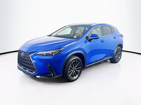 Used 2025 Lexus NX 250 FWD w/ Accessory Package (Z1) image 3