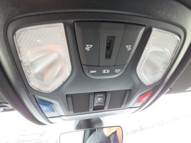 Used 2024 RAM 1500 Big Horn AWD/4WD image 37